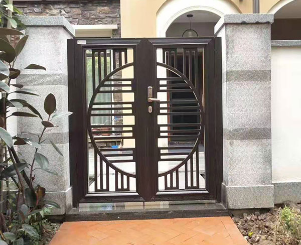 重慶鋁藝對(duì)開(kāi)門(mén)