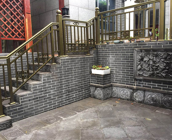 梯步護(hù)欄廠家